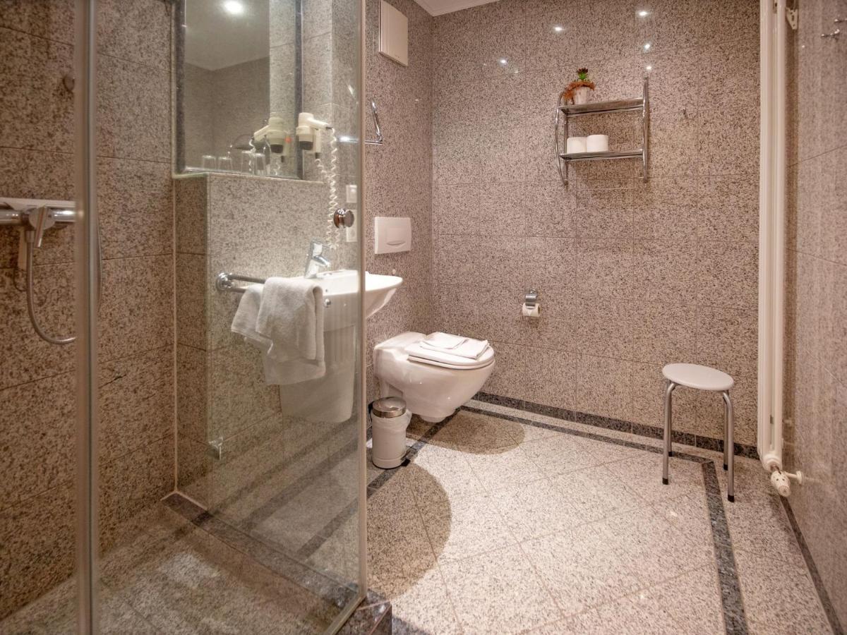 Komfort Mit 1 Schlafzimmer Und Balkon Im Dachgeschoss 207 Apartment Ostseebad Binz